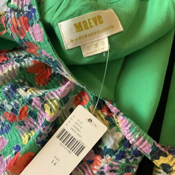 Anthropologie green top - Picture 11 of 12